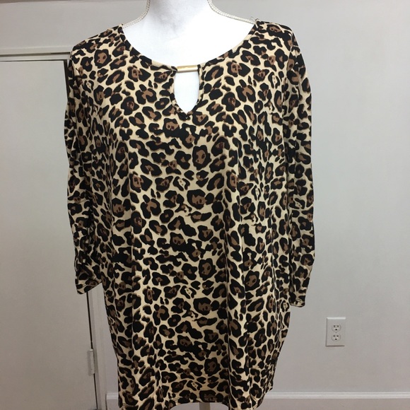 Inner Circle Tops - NWT. Leopard print blouse siz…